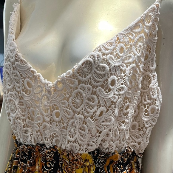 Fashion Nova - Picture 5 of 9